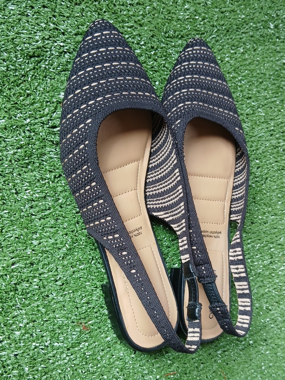 Cynthia Rowley Women Navy and Cream Pointed Slingback Flats Size 8.5
